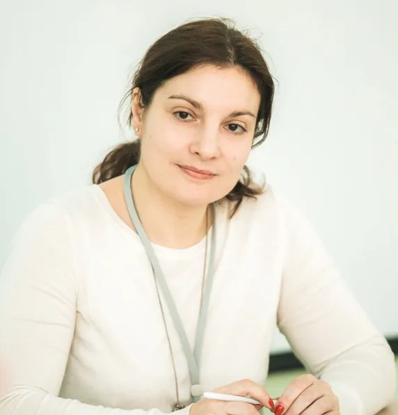 Спикер Софья Исакова Уникальному бизнесу - уникальная команда - информация от